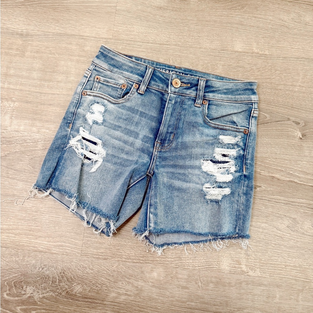 •AMERICAN EAGLE• MIDI JEAN SHORTS